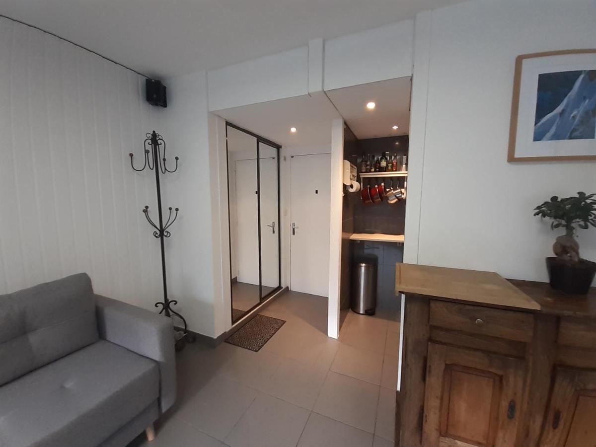Studio Quartier Calme Centre Ville Vue Mont Blanc Chamonix ภายนอก รูปภาพ